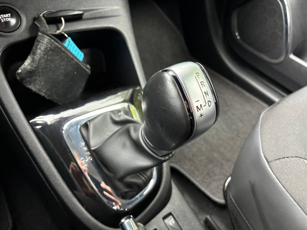 Renault Captur Renault Captur 1.2 TCe Limited | Automaat + Cruise + Airco nu € 9.975,-!!!