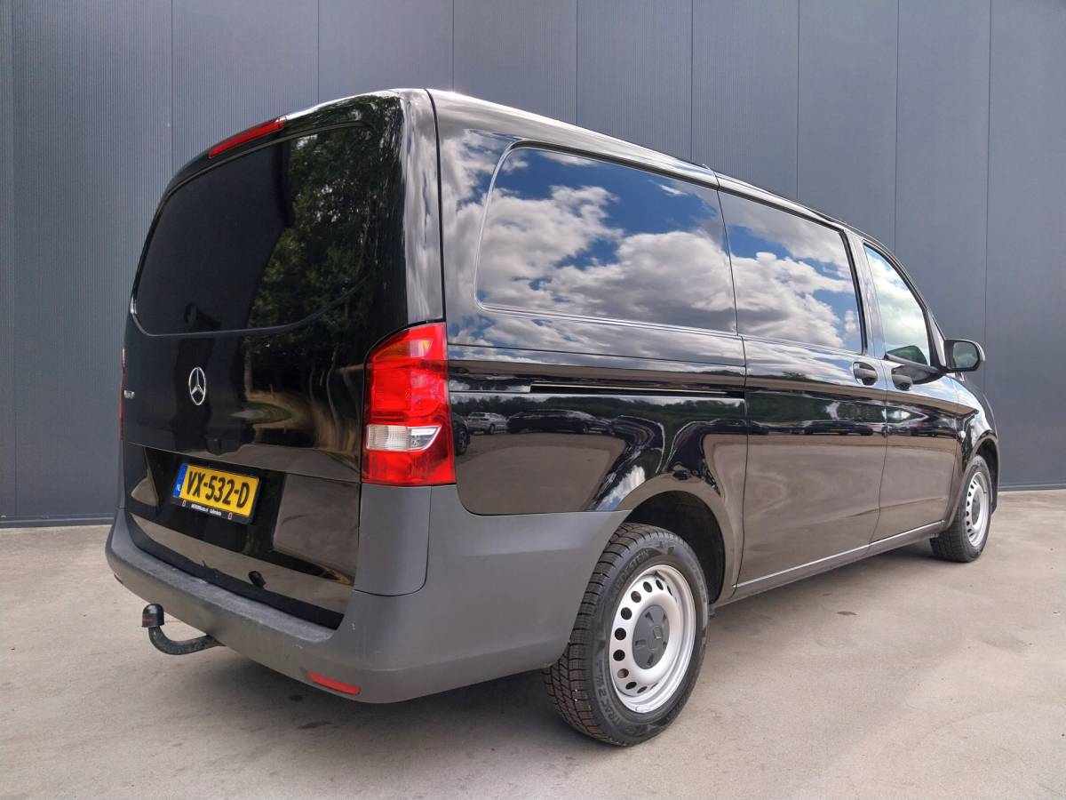 Mercedes-Benz Vito Mercedes-Benz Vito 111 CDI AIRCO TREKHAAK L2 H1
