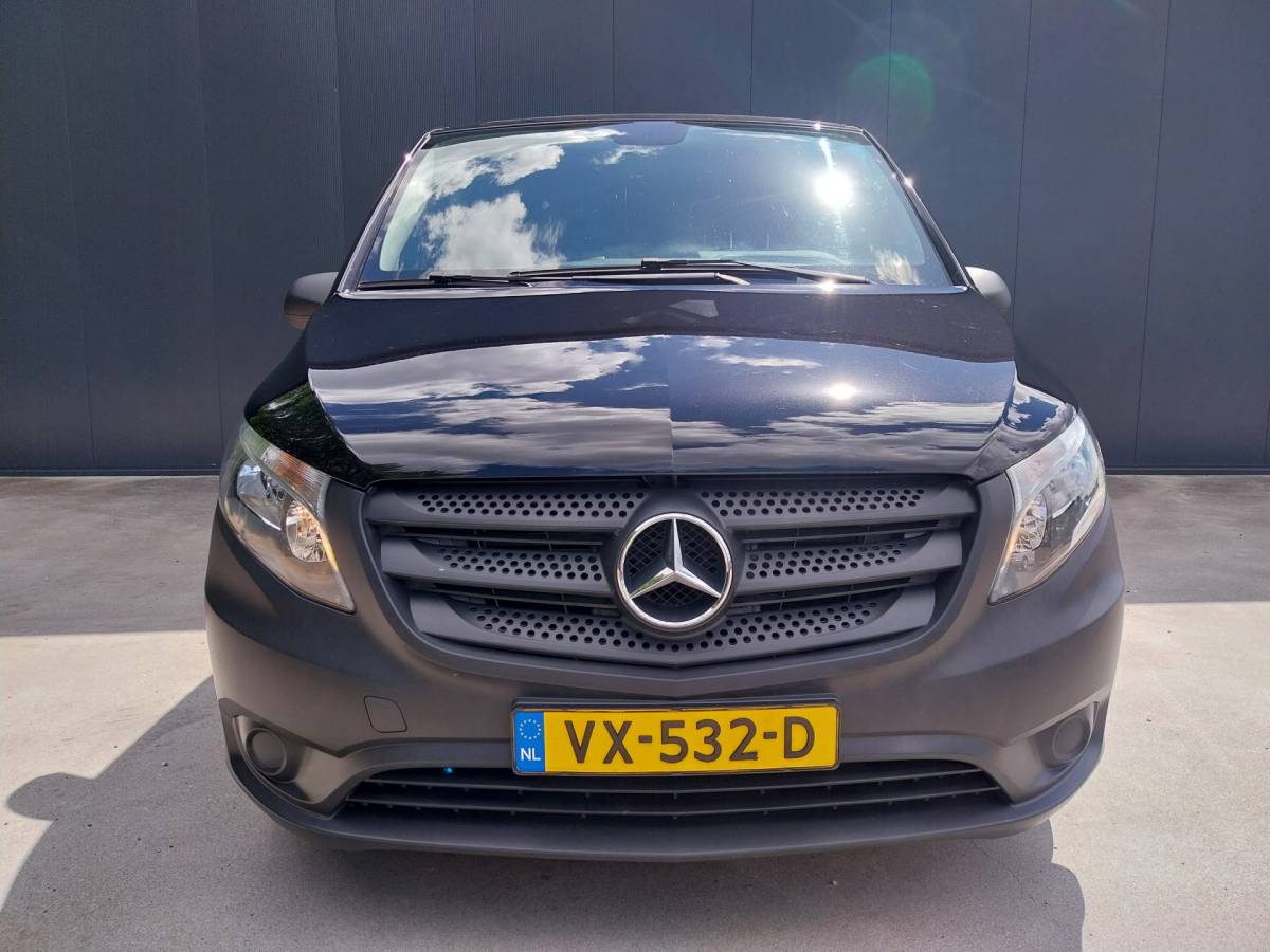 Mercedes-Benz Vito Mercedes-Benz Vito 111 CDI AIRCO TREKHAAK L2 H1