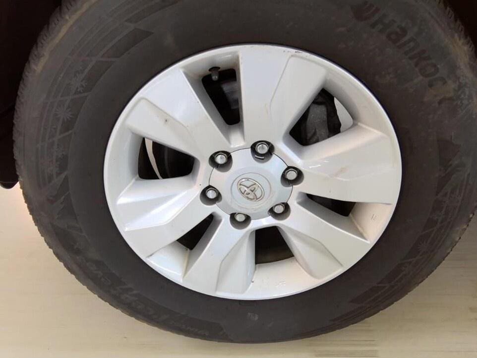Toyota Hilux Toyota HiLux 2.4 D-4D AUTOMAAT 4WD 4×4 Double Cab