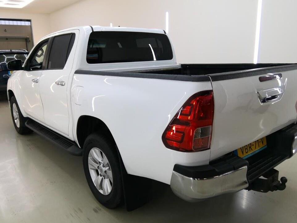 Toyota Hilux Toyota HiLux 2.4 D-4D AUTOMAAT 4WD 4×4 Double Cab