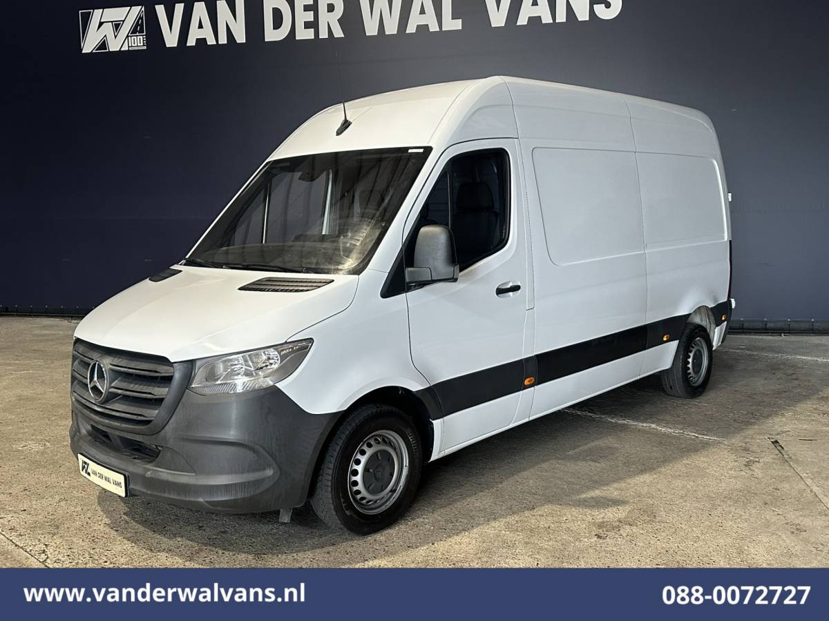 Mercedes-Benz Sprinter Mercedes-Benz Sprinter 214 CDI 143pk L2H2 Euro6 Airco | Camera | Apple Carplay | Chauffeursstoel Android Auto, Bijrijdersbank
