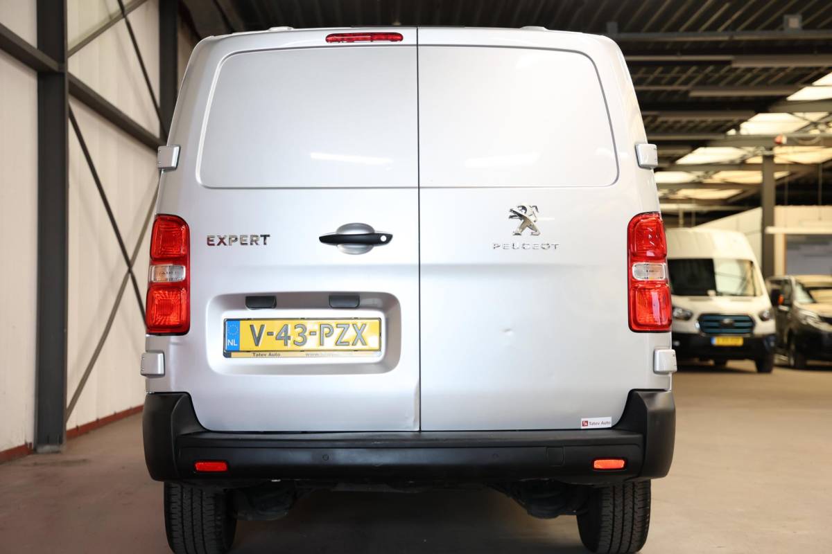 Peugeot Expert Peugeot Expert 2.0 180PK AUTOMAAT L3H1 LANG
