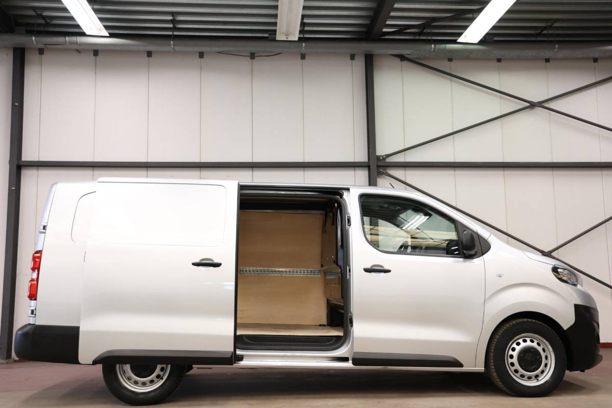 Peugeot Expert Peugeot Expert 2.0 180PK AUTOMAAT L3H1 LANG