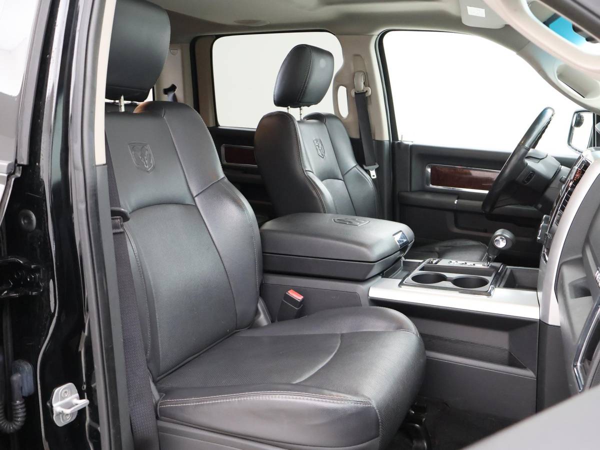 Dodge Ram 1500 Dodge Ram 1500 5.7 V8 HEMI 4X4 LPG LARAMIE + STOELVENTILATIE | SCHUIFDAK | STUURVERW. | ALPINE AUDIO
