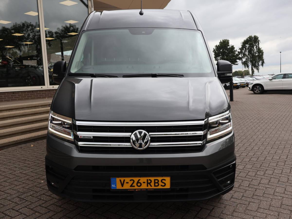 Volkswagen Crafter Volkswagen Crafter 35 2.0 TDI 177 PK 4MOTION 4X4 DSG L3H3 + 3000 KG TH | LED | MASSAGE | STANDKACHEL