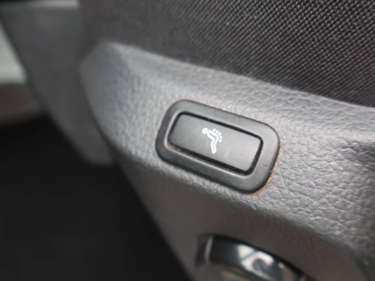 Volkswagen Crafter Volkswagen Crafter 35 2.0 TDI 177 PK 4MOTION 4X4 DSG L3H3 + 3000 KG TH | LED | MASSAGE | STANDKACHEL