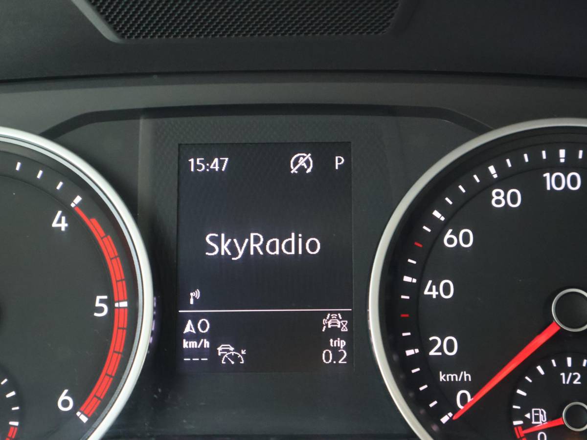 Volkswagen Crafter Volkswagen Crafter 35 2.0 TDI 177 PK 4MOTION 4X4 DSG L3H3 + 3000 KG TH | LED | MASSAGE | STANDKACHEL