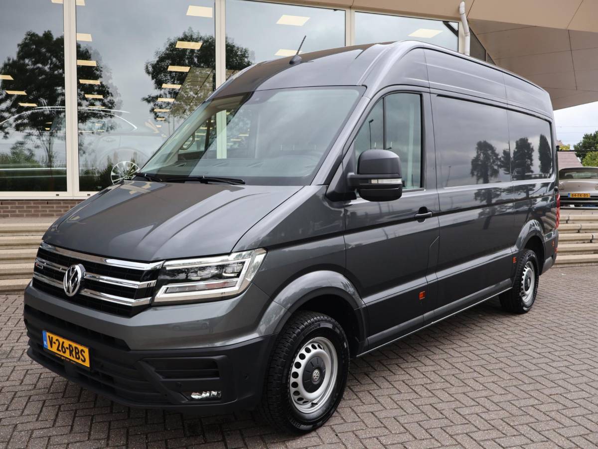 Volkswagen Crafter Volkswagen Crafter 35 2.0 TDI 177 PK 4MOTION 4X4 DSG L3H3 + 3000 KG TH | LED | MASSAGE | STANDKACHEL