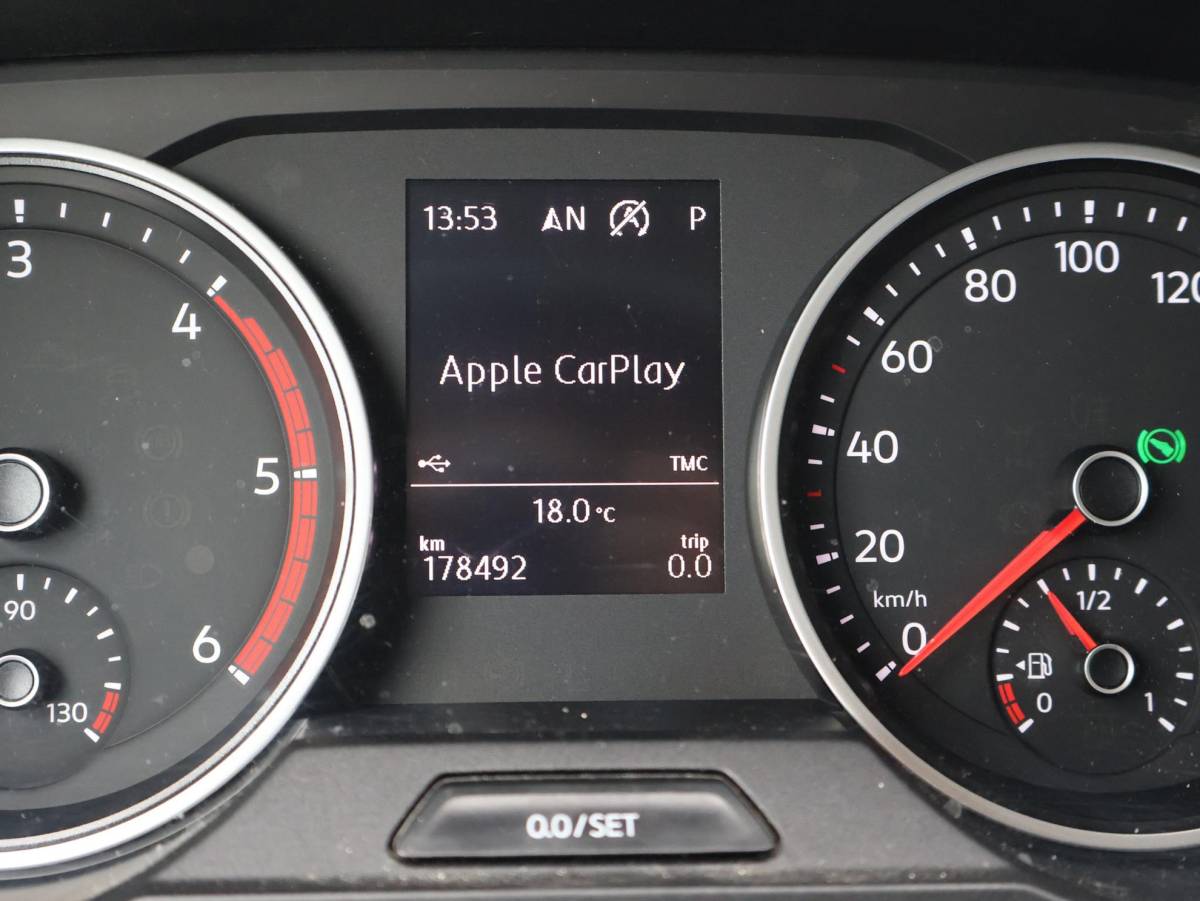Volkswagen Crafter Volkswagen Crafter 35 2.0 TDI 140 PK DSG L4H3 + 3000 KG TREKHAAK | CAMERA | CARPLAY | NAVIGATIE