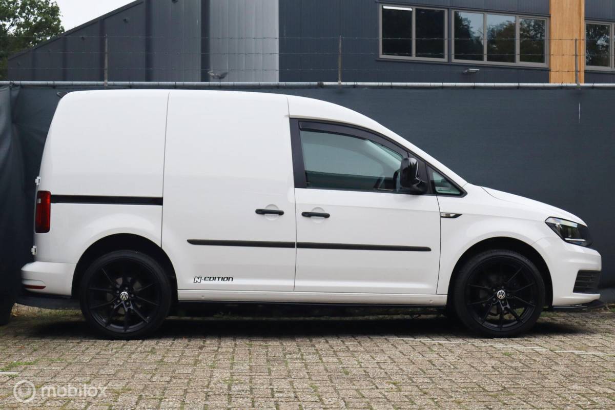 Volkswagen Caddy Volkswagen Caddy 1.4 TSI DSG L1H1 CarPlay | airco | cruise