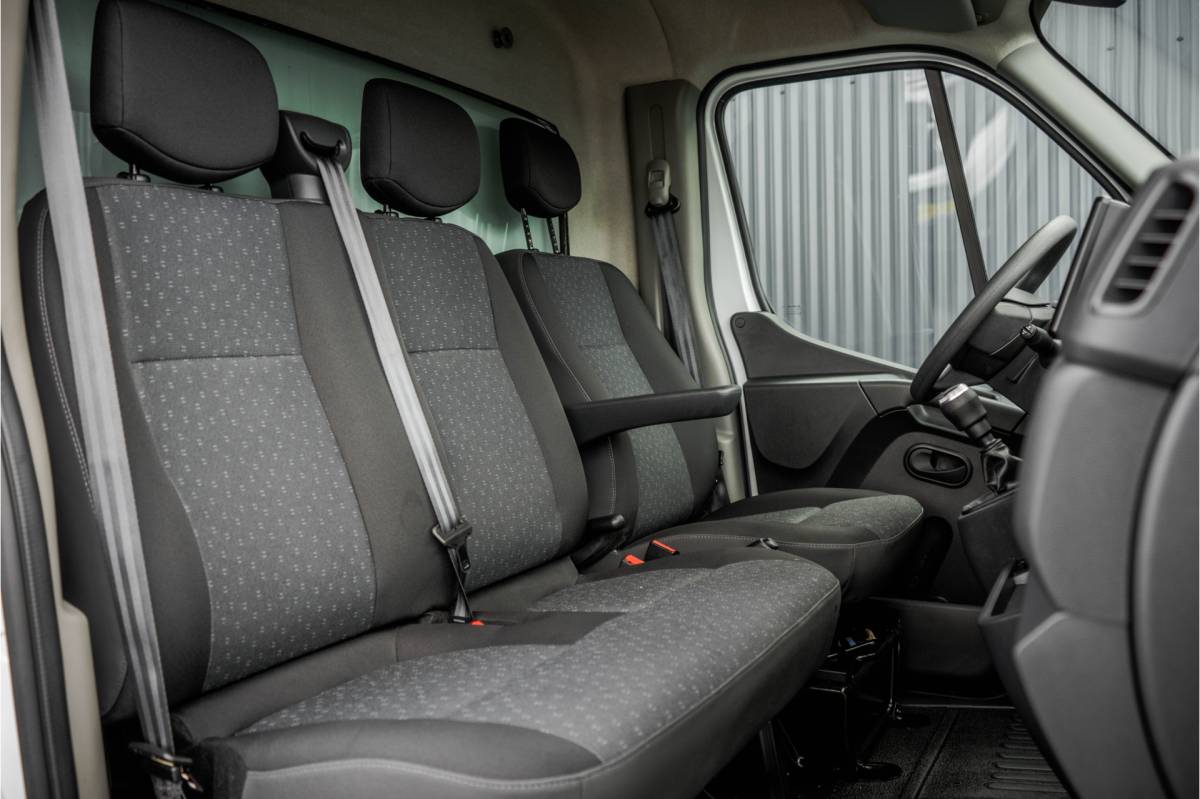 Opel Movano Opel Movano **2.3 CDTI BiTurbo | Bakwagen met Laadklep | Euro 6 | 146 PK | Airco | Cruise | Navigatie | MF Stuur**