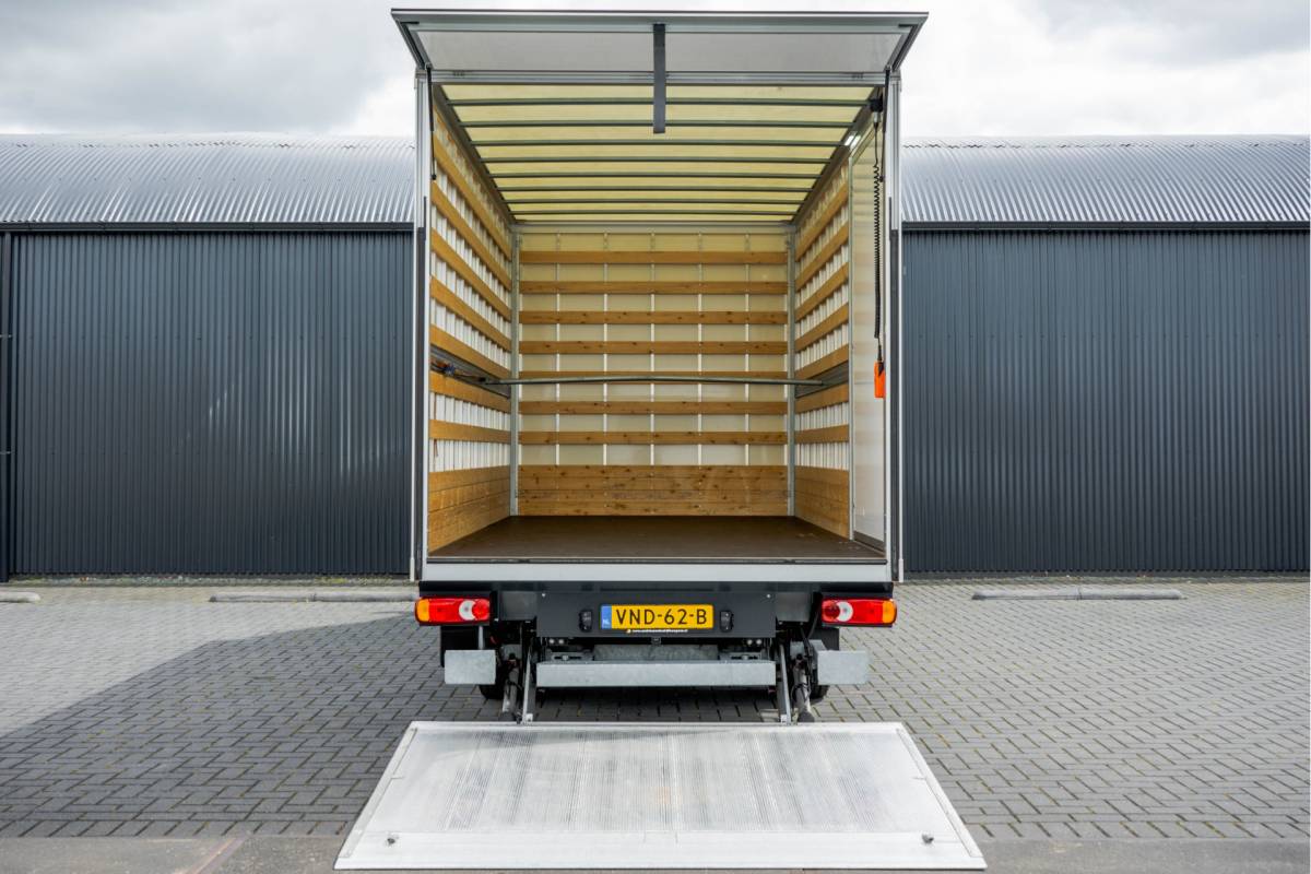 Opel Movano Opel Movano **2.3 CDTI BiTurbo | Bakwagen met Laadklep | Euro 6 | 146 PK | Airco | Cruise | Navigatie | MF Stuur**