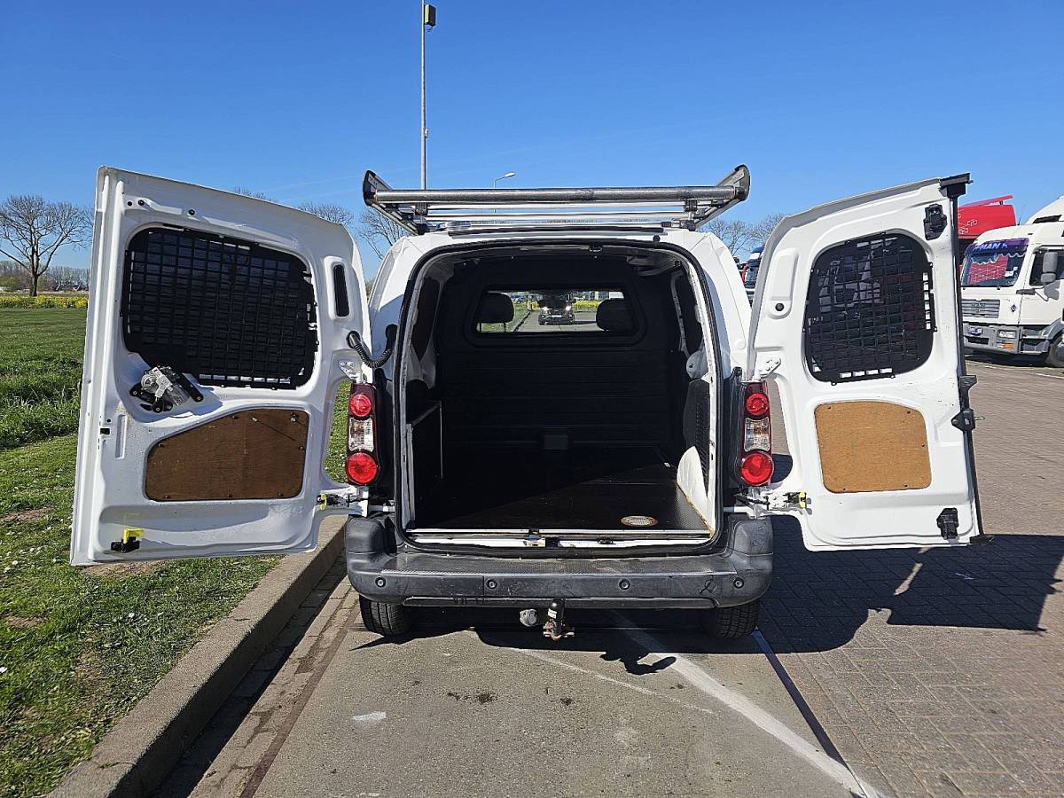 Citroën Berlingo CITROEN BERLINGO 1.6 4×4 nap airco euro6!