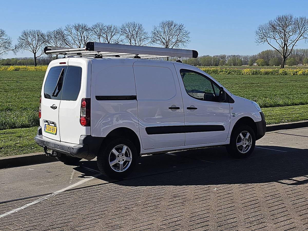 Citroën Berlingo CITROEN BERLINGO 1.6 4×4 nap airco euro6!