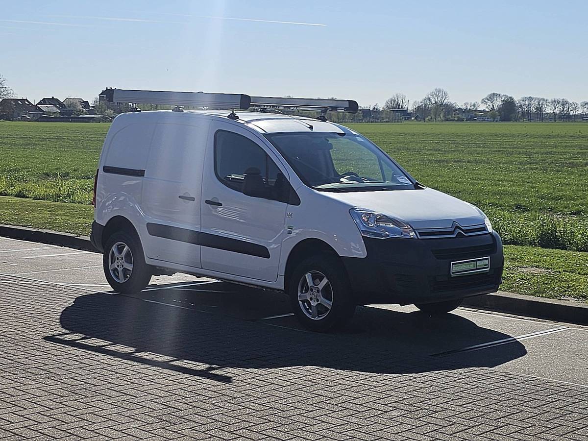 Citroën Berlingo CITROEN BERLINGO 1.6 4×4 nap airco euro6!