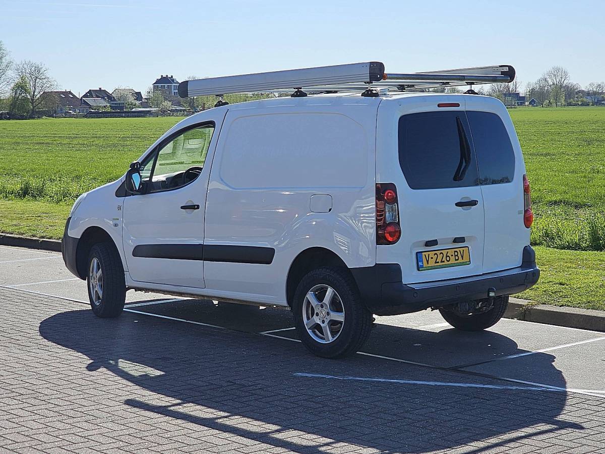 Citroën Berlingo CITROEN BERLINGO 1.6 4×4 nap airco euro6!