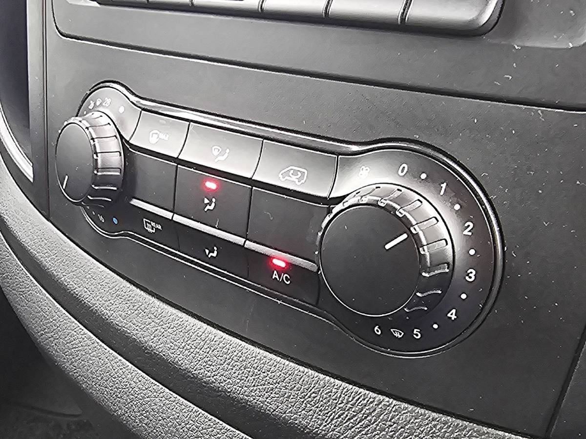 Mercedes-Benz eVito MERCEDES-BENZ EVITO 90kwh 332 kms wltp!!