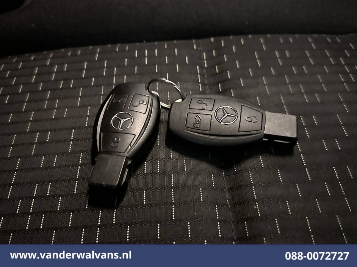 Mercedes-Benz Vito Mercedes-Benz Vito 116 CDI 164pk L2H1 Euro6 Airco | Camera | Apple Carplay | Cruisecontrol Android Auto, Bijrijdersbank
