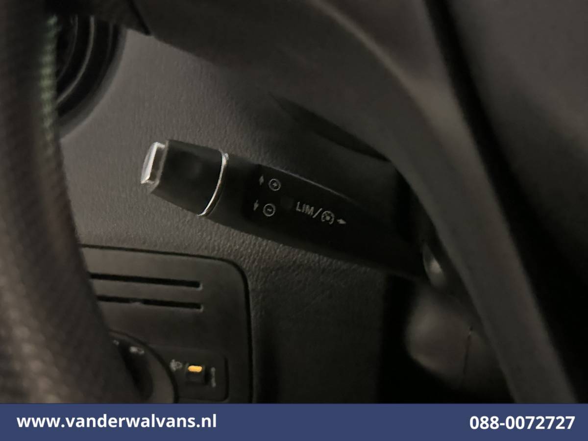 Mercedes-Benz Vito Mercedes-Benz Vito 116 CDI 164pk L2H1 Euro6 Airco | Camera | Apple Carplay | Cruisecontrol Android Auto, Bijrijdersbank