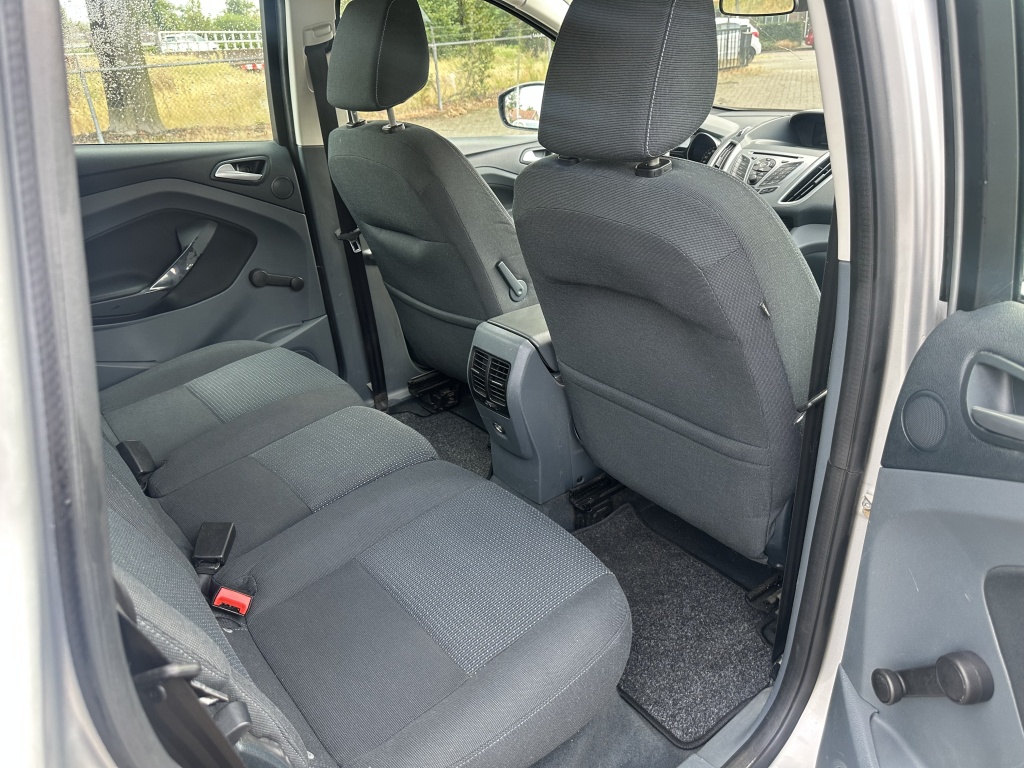 Ford C-MAX Ford C-Max 1.6 Titanium 2015 Zeer betrouwbaar geen ecoboost!