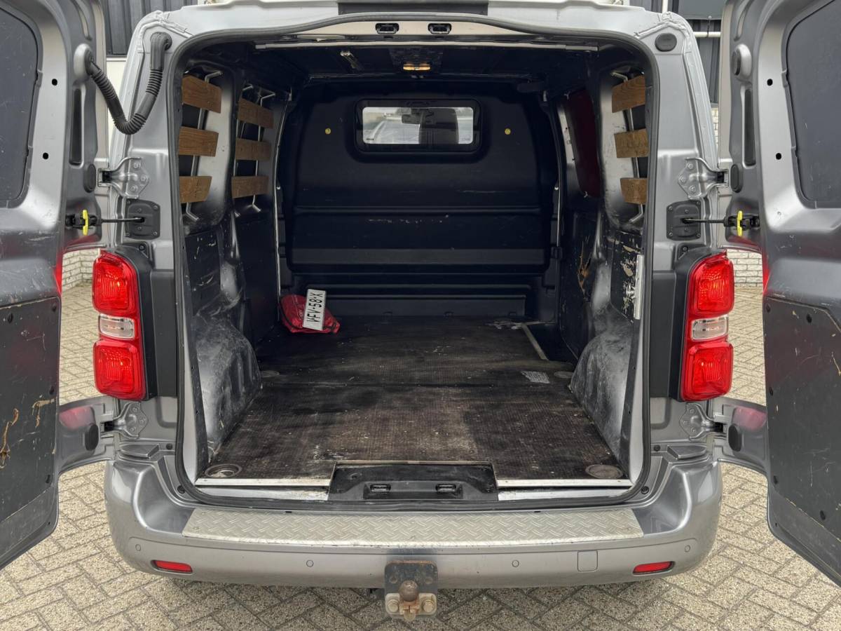 Citroën Jumpy Citroen Jumpy 2.0 BlueHDI 120pk M Driver Trekhaak/Carplay/Navi/PDC/Imperiaal