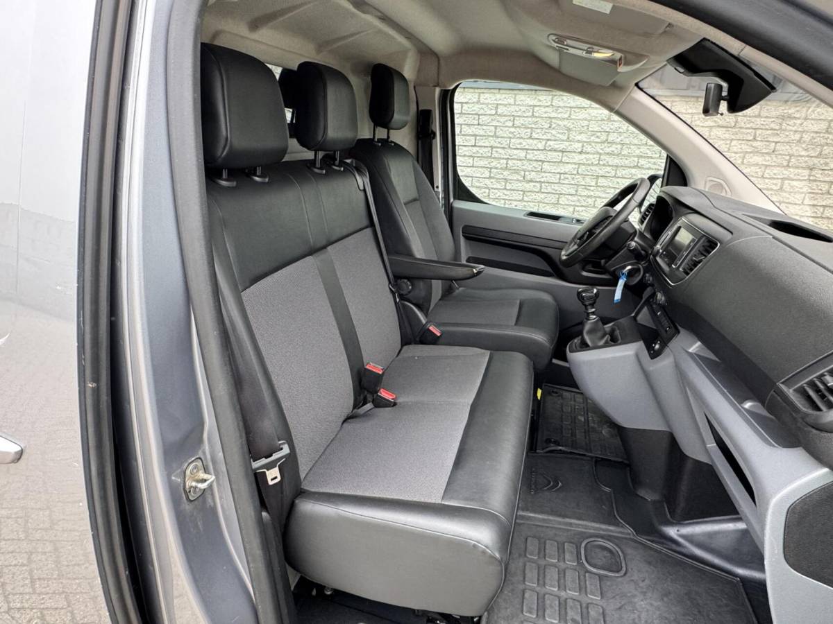 Citroën Jumpy Citroen Jumpy 2.0 BlueHDI 120pk M Driver Trekhaak/Carplay/Navi/PDC/Imperiaal