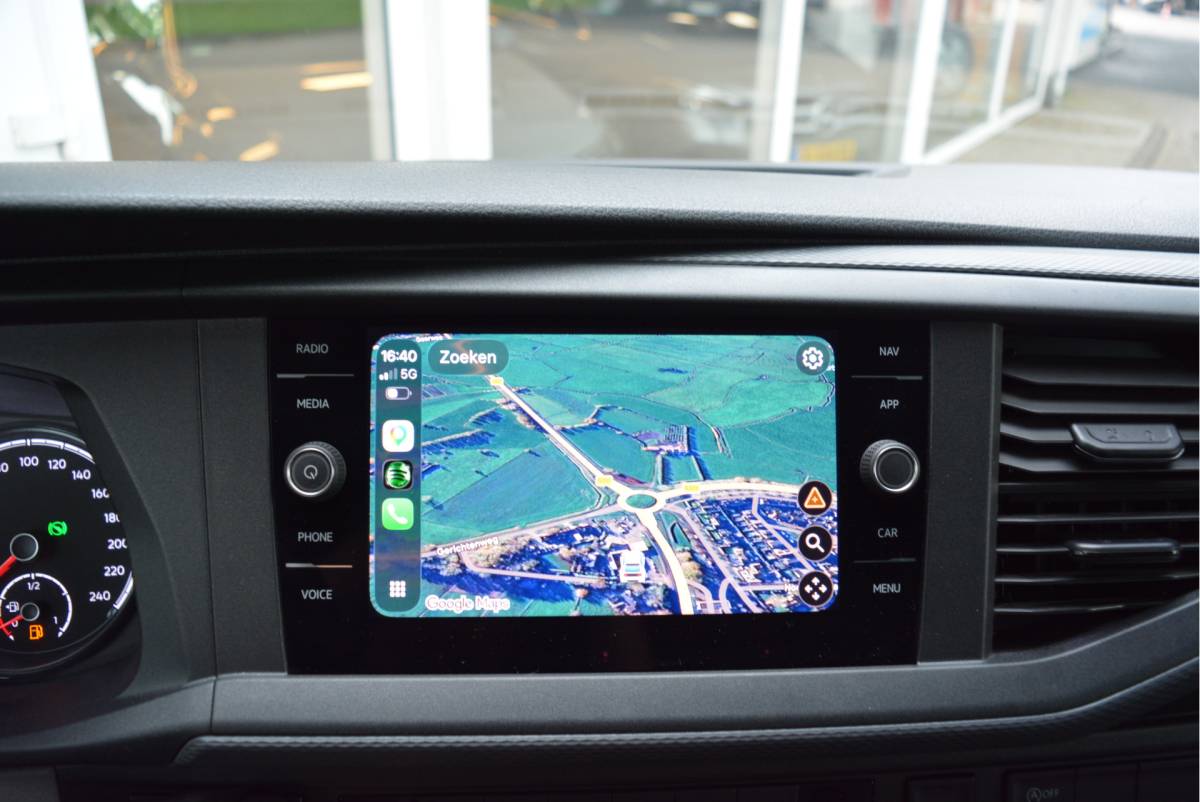 Volkswagen Transporter Volkswagen Transporter 2.0 TDI 150PK L2 Comfortline Executive Plus | MARGE | Cruise | Carplay | Navi | Trekhaak |