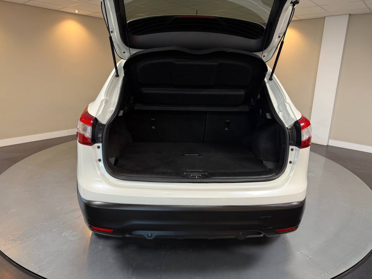 Nissan QASHQAI Nissan Qashqai 1.2 Tekna + *Pano* Stoelverw.|360’Camera|Navi|Cruise|DAB|19”|BT|Lane-Assist|Blind-spot