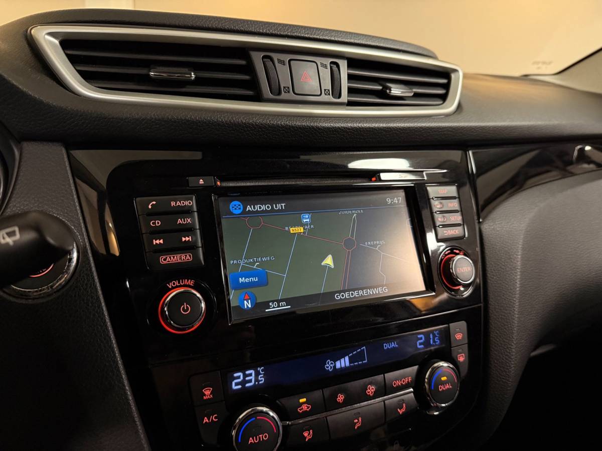 Nissan QASHQAI Nissan Qashqai 1.2 Tekna + *Pano* Stoelverw.|360’Camera|Navi|Cruise|DAB|19”|BT|Lane-Assist|Blind-spot