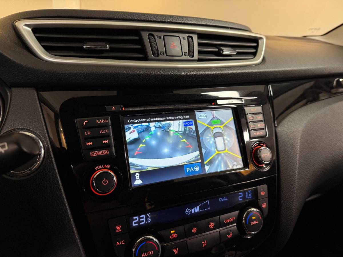 Nissan QASHQAI Nissan Qashqai 1.2 Tekna + *Pano* Stoelverw.|360’Camera|Navi|Cruise|DAB|19”|BT|Lane-Assist|Blind-spot