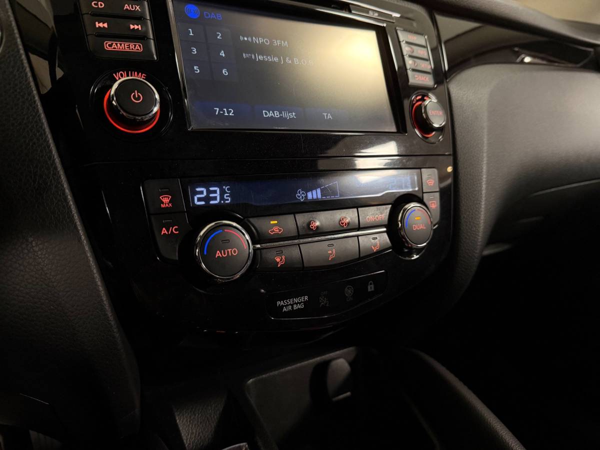 Nissan QASHQAI Nissan Qashqai 1.2 Tekna + *Pano* Stoelverw.|360’Camera|Navi|Cruise|DAB|19”|BT|Lane-Assist|Blind-spot