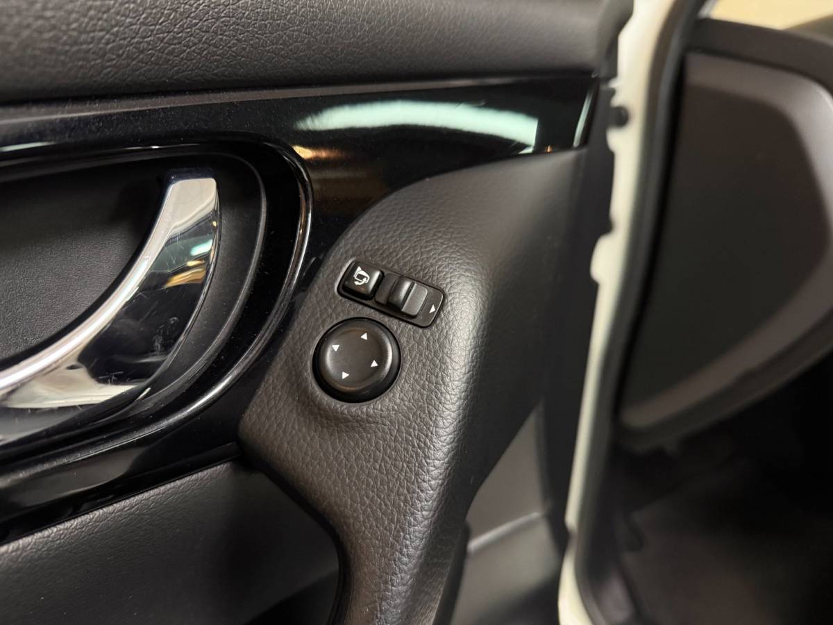 Nissan QASHQAI Nissan Qashqai 1.2 Tekna + *Pano* Stoelverw.|360’Camera|Navi|Cruise|DAB|19”|BT|Lane-Assist|Blind-spot