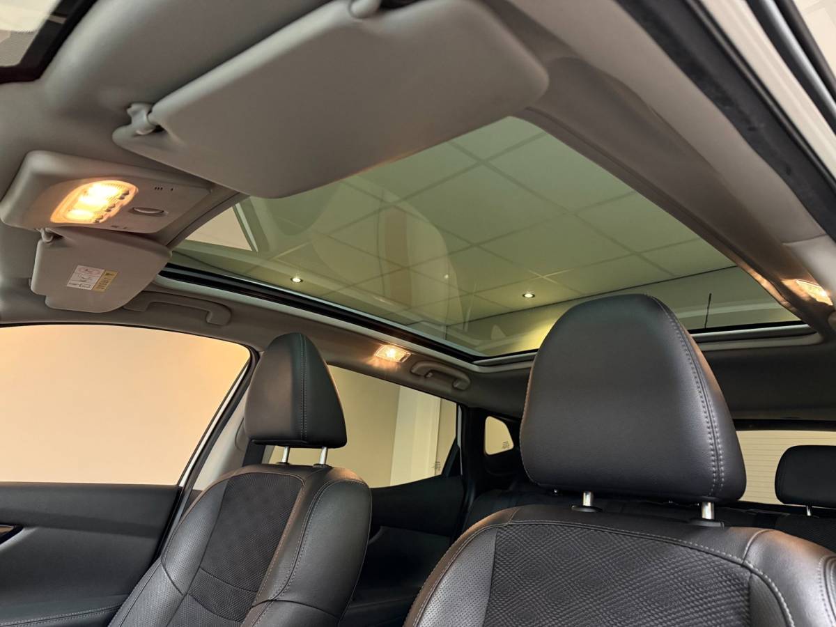 Nissan QASHQAI Nissan Qashqai 1.2 Tekna + *Pano* Stoelverw.|360’Camera|Navi|Cruise|DAB|19”|BT|Lane-Assist|Blind-spot
