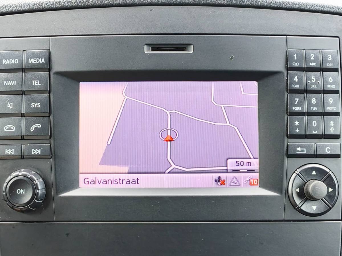Mercedes-Benz Vito Mercedes-Benz Vito 114CDI DUBBELE CABINE AUT LANG LED PDC TREKHAAK CLIMATE CRUISE