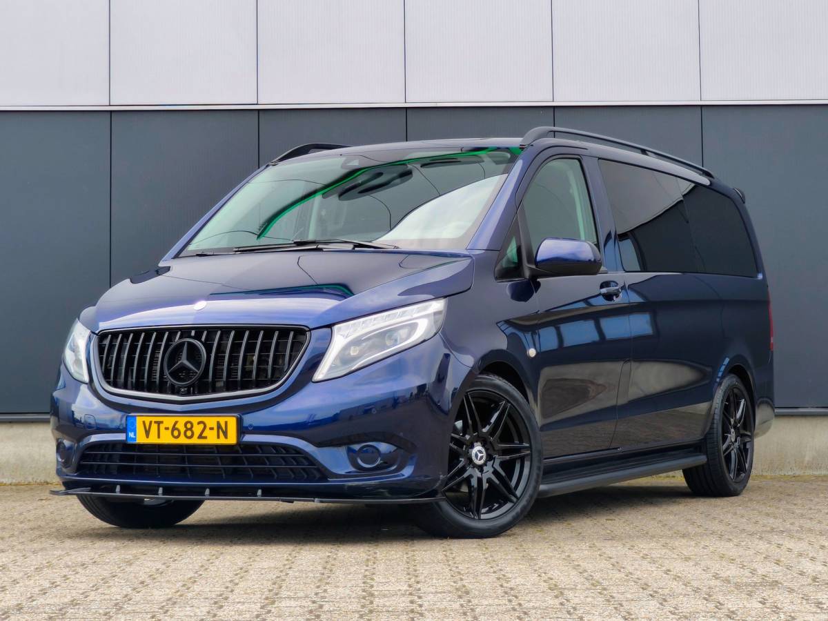 Mercedes-Benz Vito Mercedes-Benz Vito 114CDI DUBBELE CABINE AUT LANG LED PDC TREKHAAK CLIMATE CRUISE