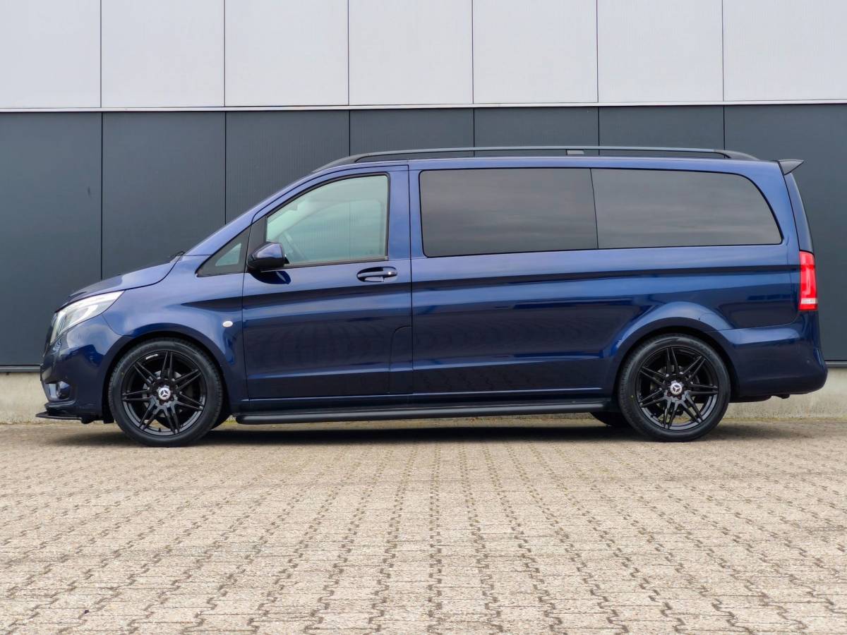 Mercedes-Benz Vito Mercedes-Benz Vito 114CDI DUBBELE CABINE AUT LANG LED PDC TREKHAAK CLIMATE CRUISE