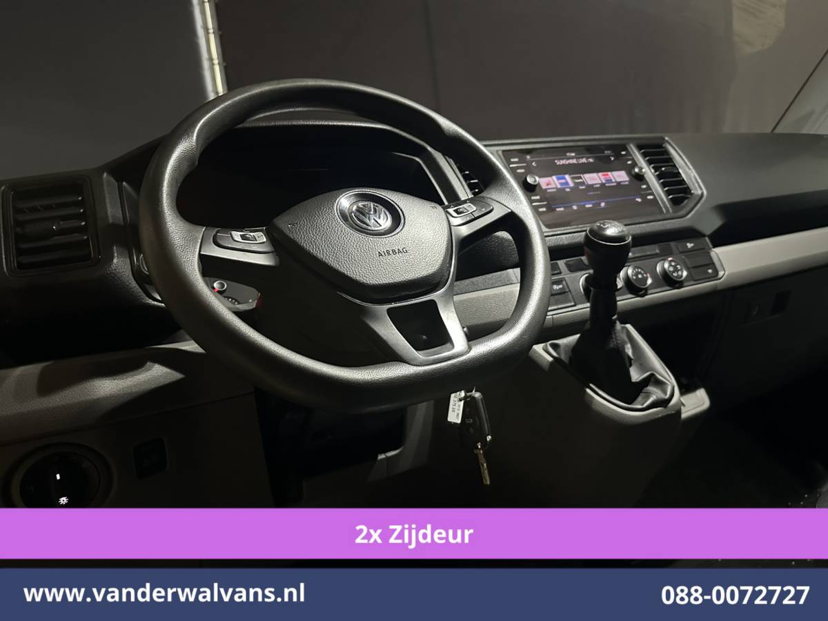 Volkswagen Crafter Volkswagen Crafter 2.0 TDI 177pk L3H3 L2H2 Euro6 Airco | 2x Zijdeur | Camera | Navigatie | Apple Carplay Android Auto, Bijrijdersbank