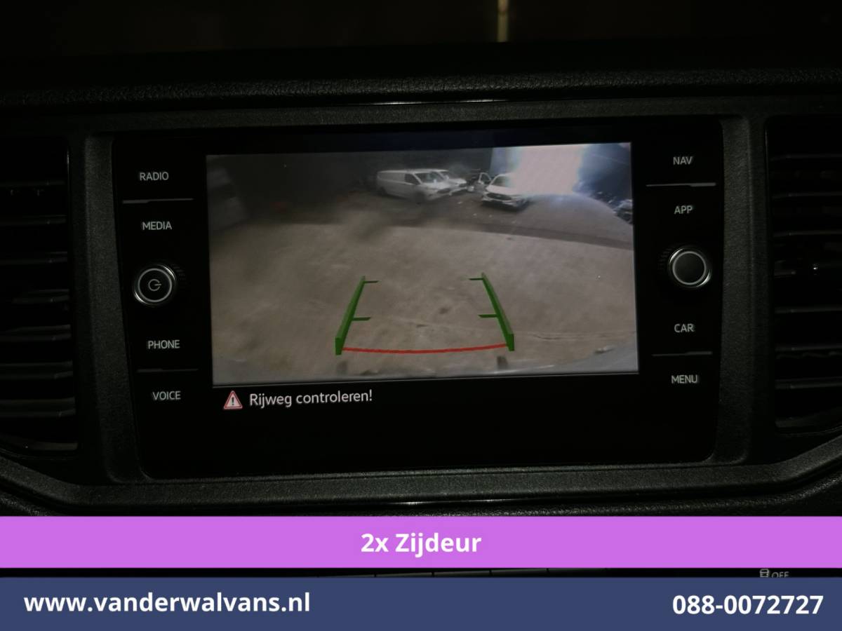 Volkswagen Crafter Volkswagen Crafter 2.0 TDI 177pk L3H3 L2H2 Euro6 Airco | 2x Zijdeur | Camera | Navigatie | Apple Carplay Android Auto, Bijrijdersbank