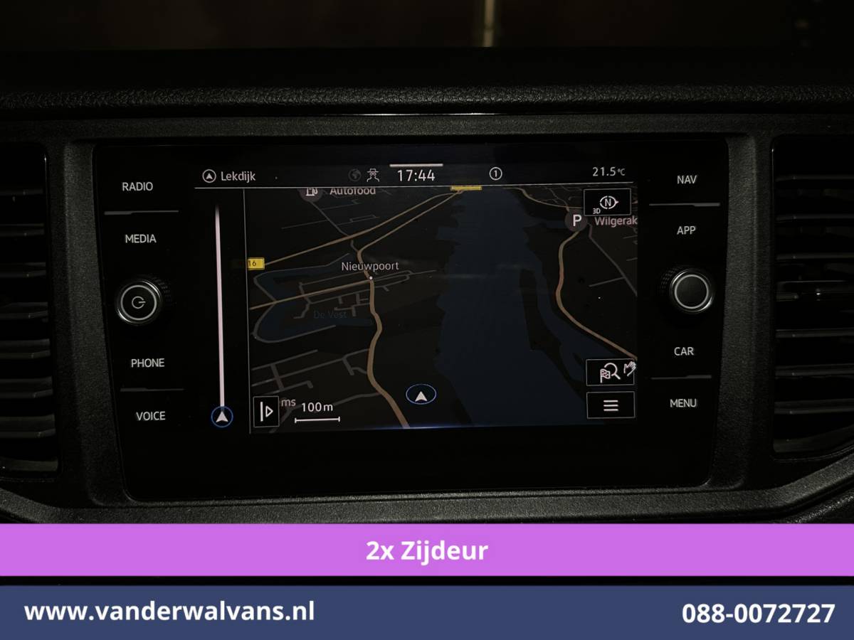 Volkswagen Crafter Volkswagen Crafter 2.0 TDI 177pk L3H3 L2H2 Euro6 Airco | 2x Zijdeur | Camera | Navigatie | Apple Carplay Android Auto, Bijrijdersbank