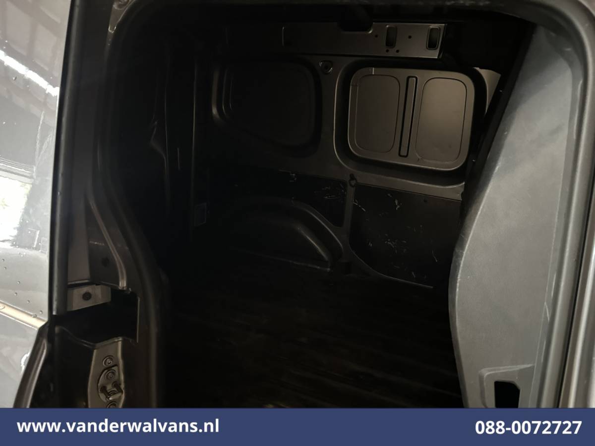 Mercedes-Benz Citan Mercedes-Benz Citan 112 CDI 116pk L1H1 Euro6 Airco | Camera | Apple Carplay | LED | LM velgen | Cruisecontrol Android Auto, Stoelverwarming, Parkeersensoren