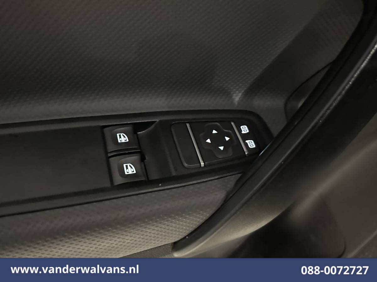 Mercedes-Benz Citan Mercedes-Benz Citan 112 CDI 116pk L1H1 Euro6 Airco | Camera | Apple Carplay | LED | LM velgen | Cruisecontrol Android Auto, Stoelverwarming, Parkeersensoren