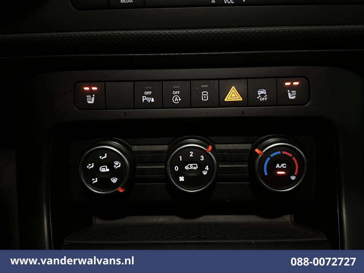 Mercedes-Benz Citan Mercedes-Benz Citan 112 CDI 116pk L1H1 Euro6 Airco | Camera | Apple Carplay | LED | LM velgen | Cruisecontrol Android Auto, Stoelverwarming, Parkeersensoren