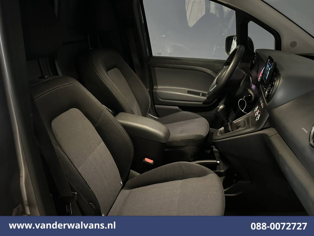 Mercedes-Benz Citan Mercedes-Benz Citan 112 CDI 116pk L1H1 Euro6 Airco | Camera | Apple Carplay | LED | LM velgen | Cruisecontrol Android Auto, Stoelverwarming, Parkeersensoren