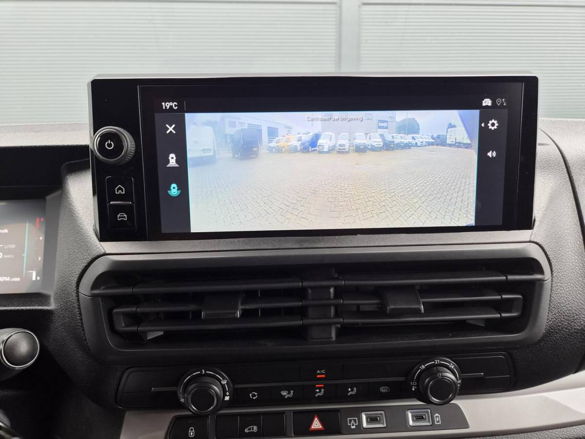 Opel Vivaro Opel Vivaro 2.0 L3 Automaat Carplay Camera Cruise Trekhaak