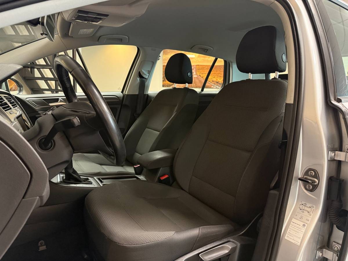 Volkswagen Golf Volkswagen Golf 1.4 TSI Comfortline *Automaat* Top onderhouden! Distr.riem VV|Navi|Climate|Cruise|NAP