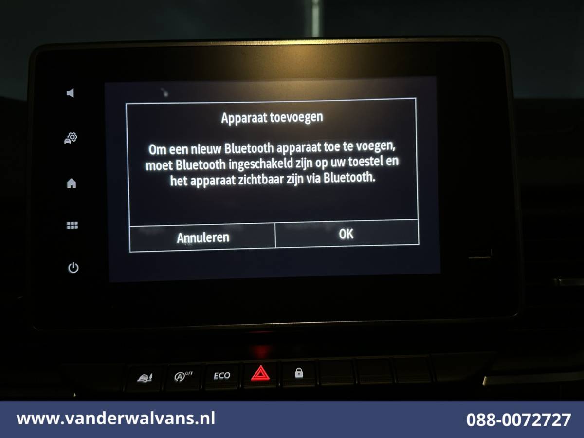 Renault Trafic Renault Trafic 2.0 dCi 130pk L2H1 Euro6 Airco | Navigatie | LED | Cruisecontrol | Parkeersensoren, Bijrijdersbank