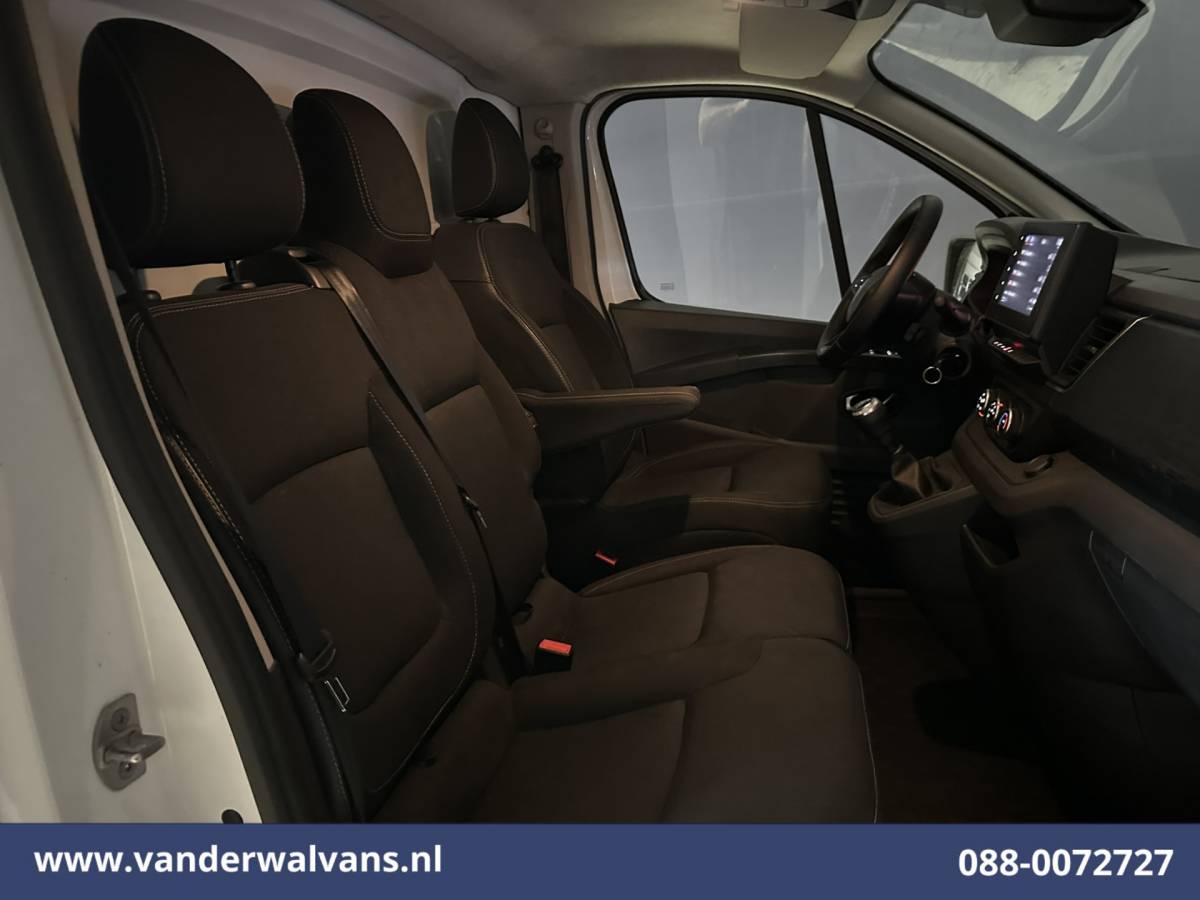 Renault Trafic Renault Trafic 2.0 dCi 130pk L2H1 Euro6 Airco | Navigatie | LED | Cruisecontrol | Parkeersensoren, Bijrijdersbank