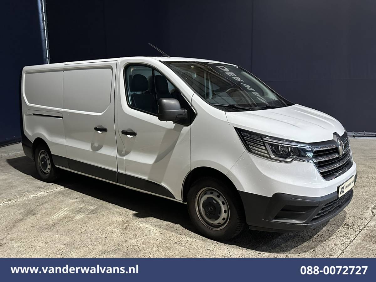 Renault Trafic Renault Trafic 2.0 dCi 130pk L2H1 Euro6 Airco | Navigatie | LED | Cruisecontrol | Parkeersensoren, Bijrijdersbank