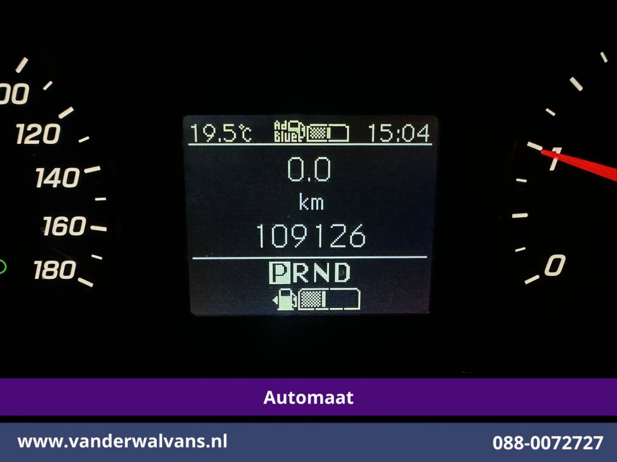 Mercedes-Benz Sprinter Mercedes-Benz Sprinter 317 CDI 170pk 9G-Tronic Automaat 3500kg Trekhaak L3H2 Euro6 Airco | Camera | Navigatie | Apple Carplay Android Auto, Bijrijdersbank